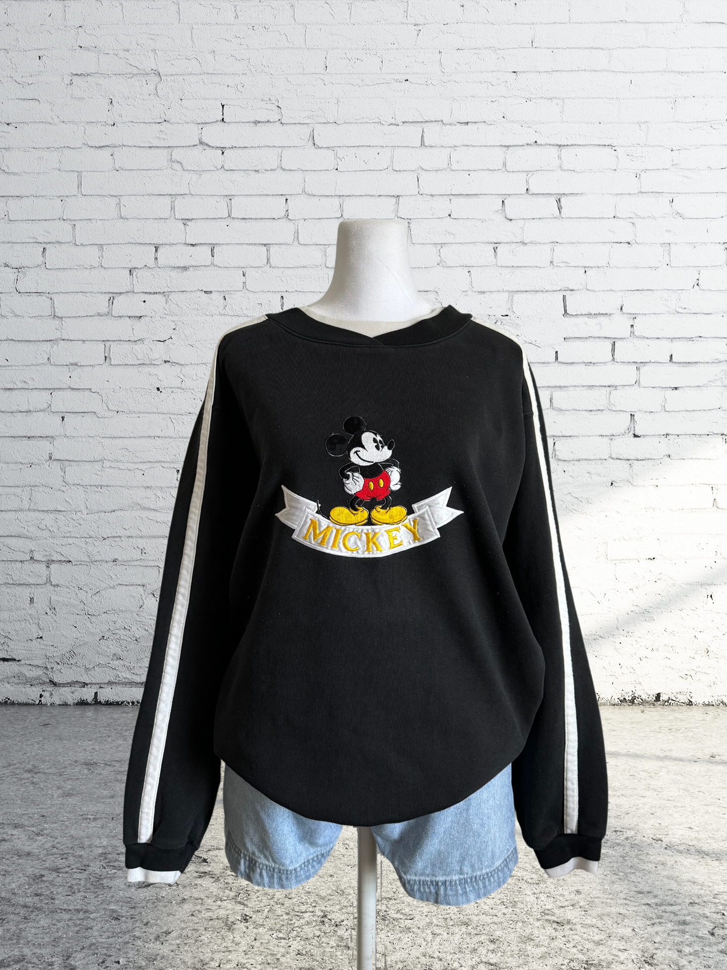 Vintage Disney Crewneck: Mickey Mouse