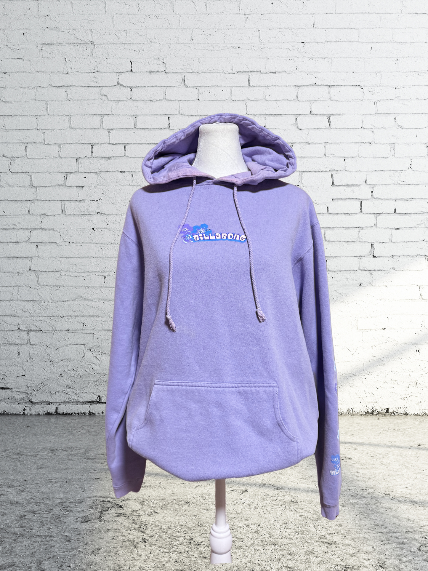 Vintage Y2K 2000s Billabong Crewneck