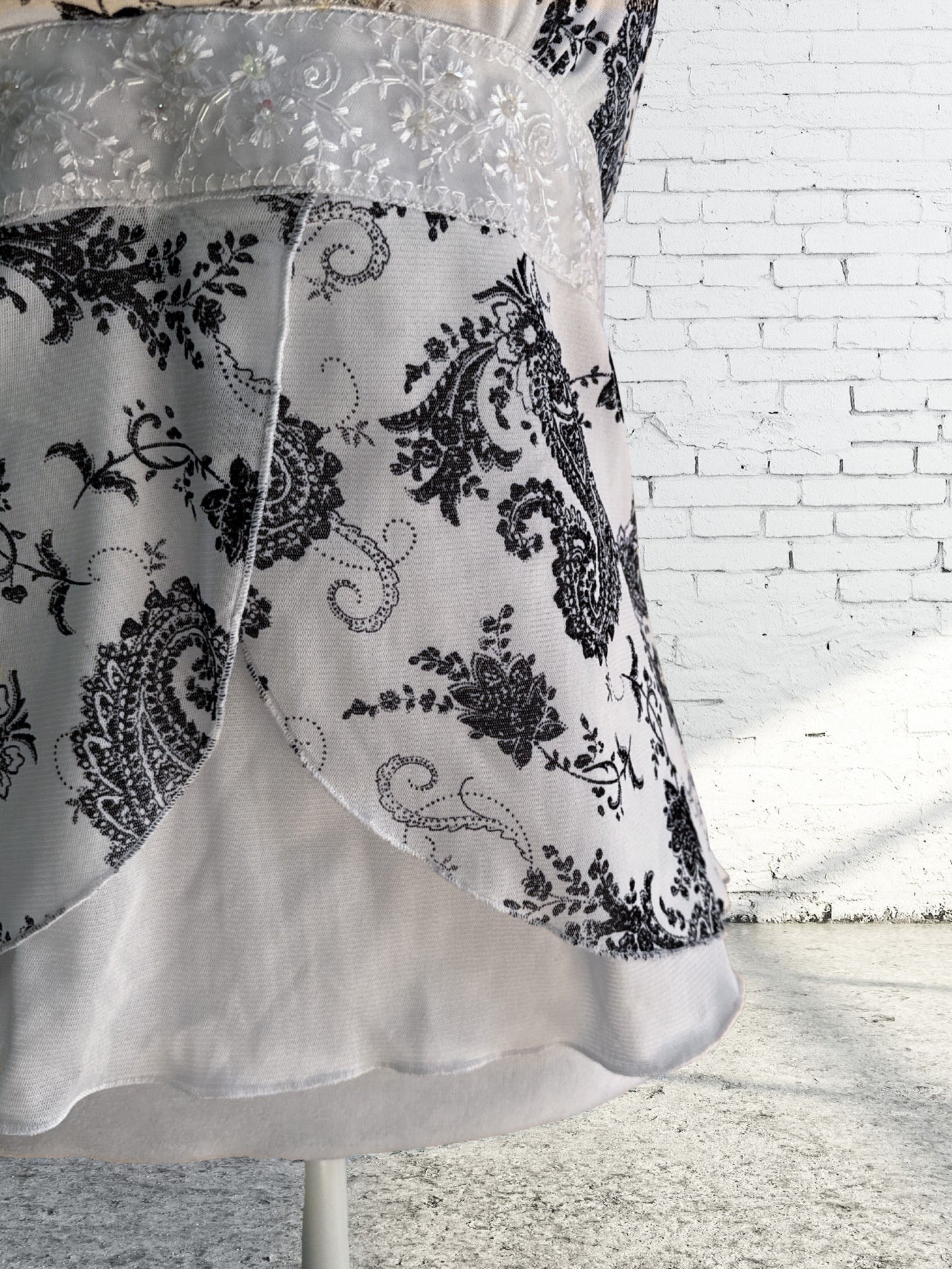 NWT Vintage Y2K 2000s Anxiety Tank Top