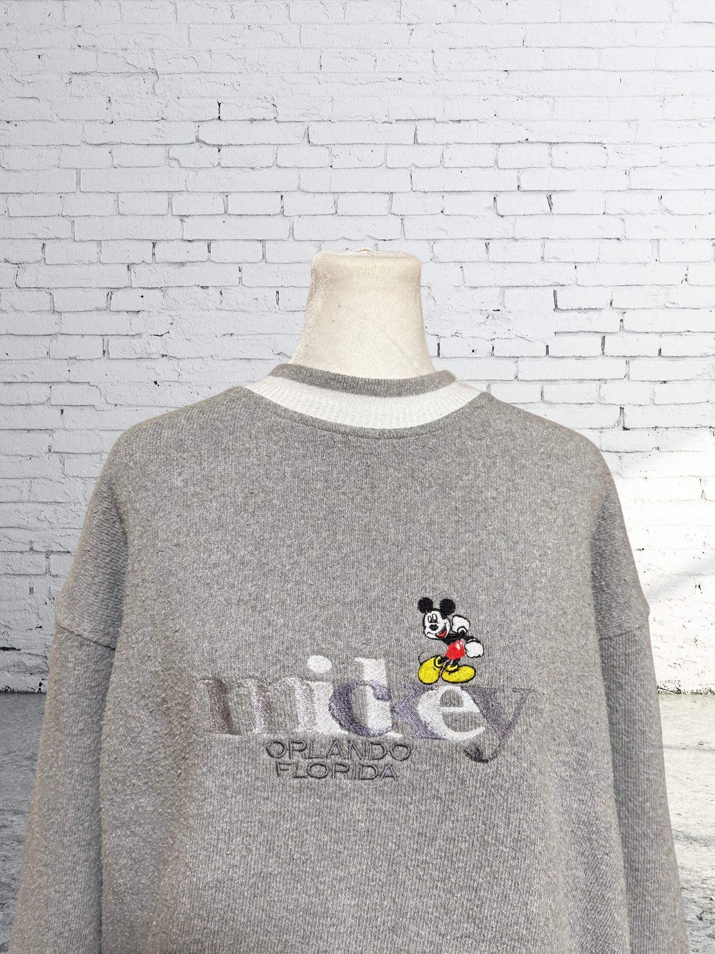 Vintage Disney Mickey Mouse Crewneck
