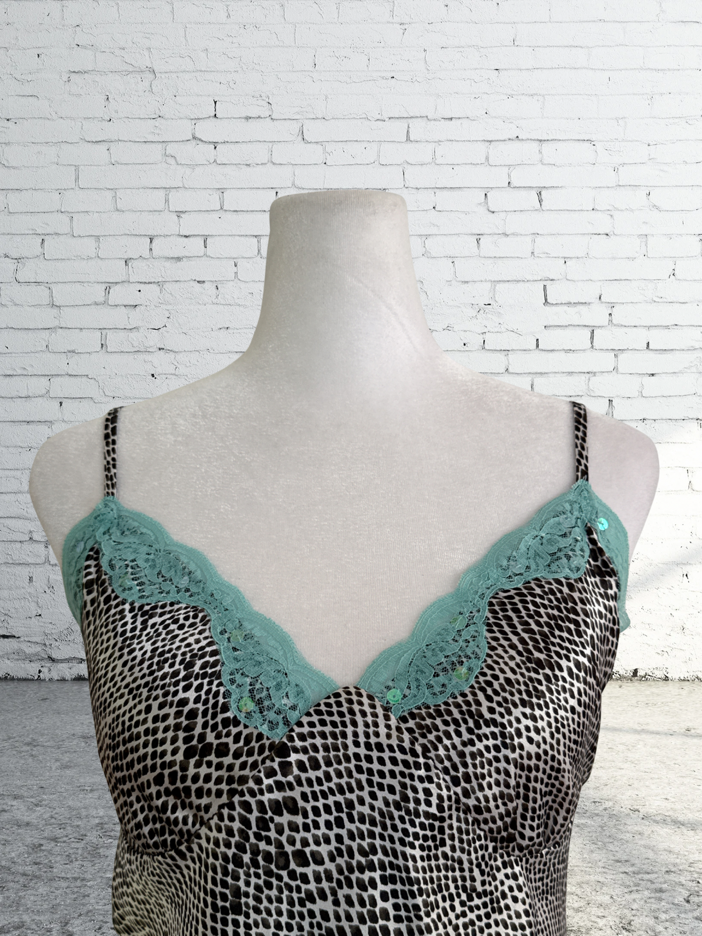 Y2K 2000s Nicole Tank Top