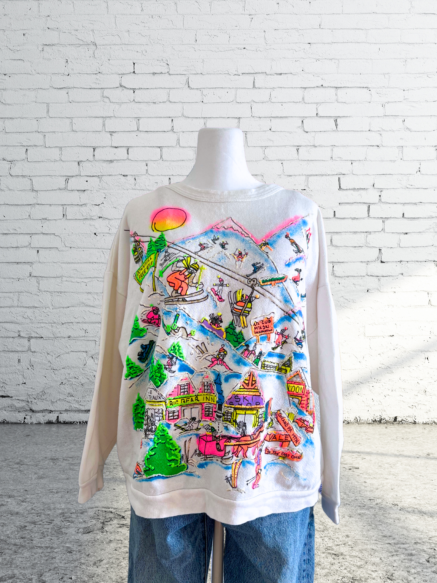 Vintage Skiing Crewneck