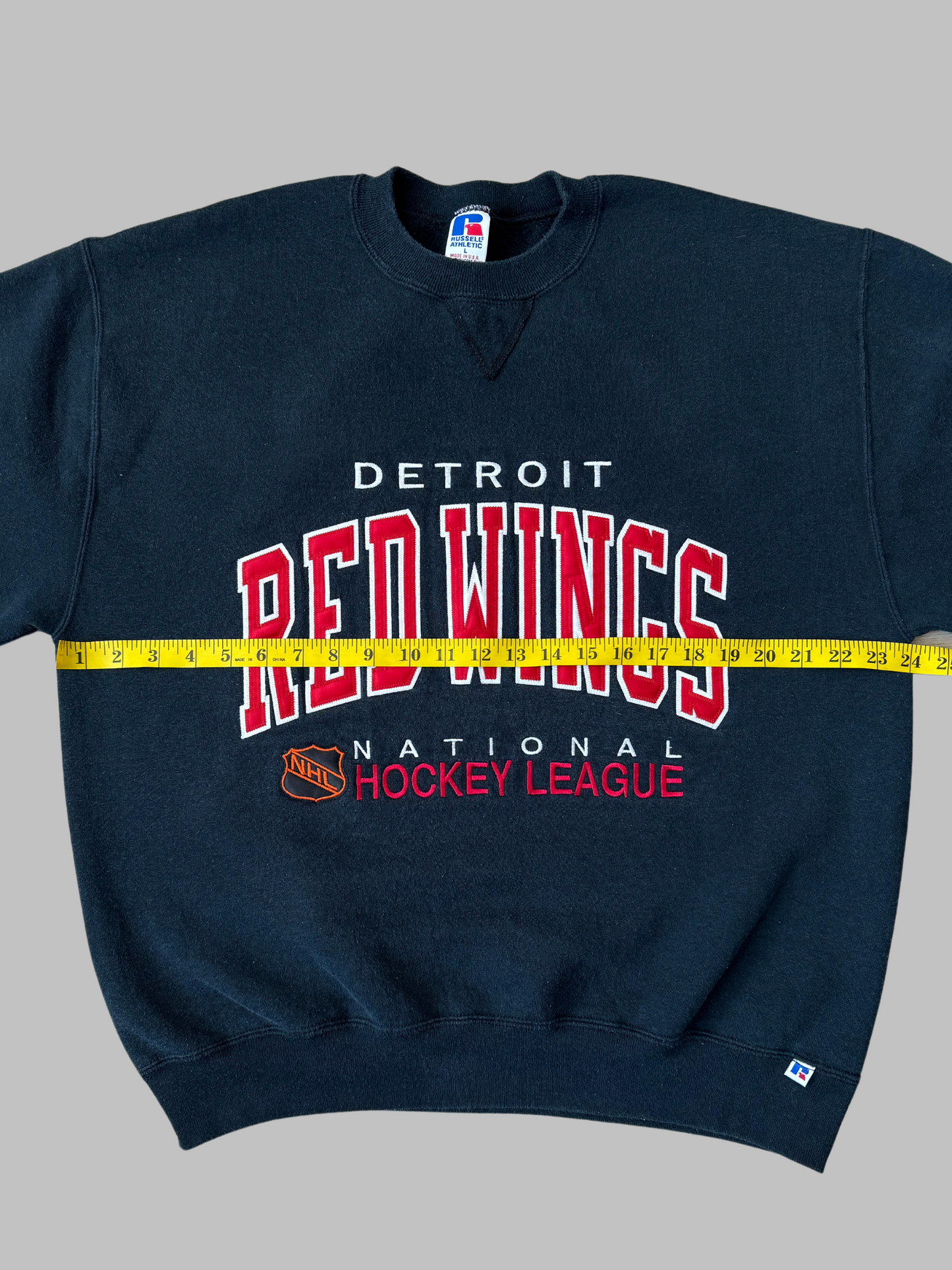 Vintage Detroit Red Wings National Hockey League Crewneck