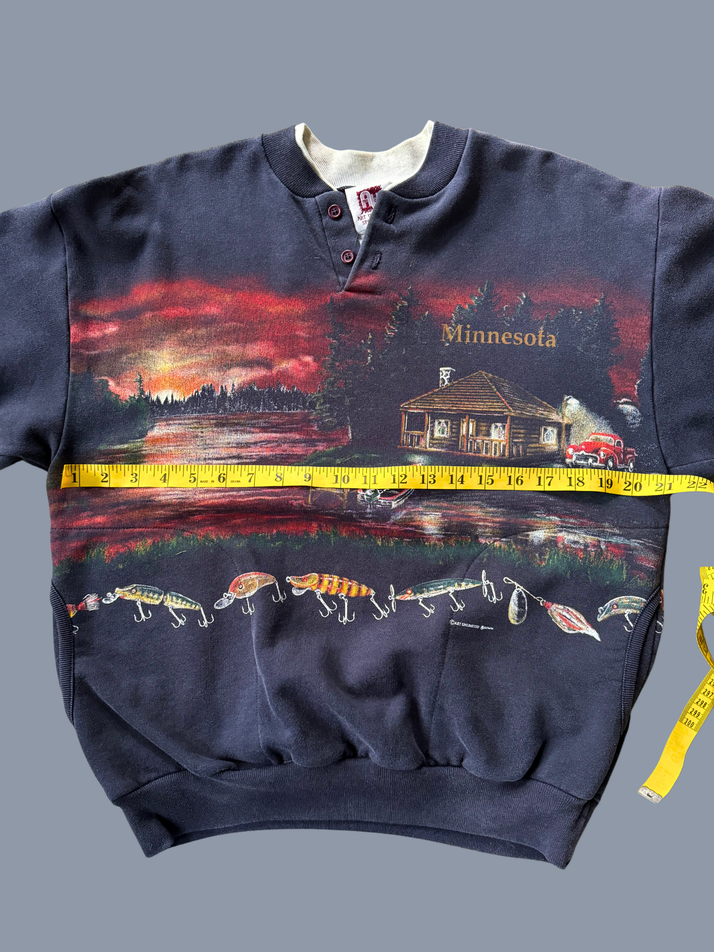 Vintage Art Unlimited Minnesota Crewneck