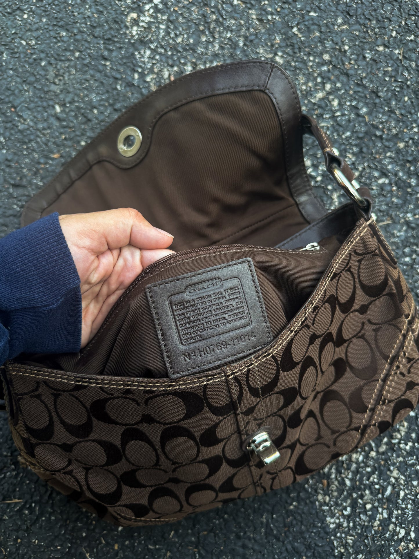 Y2K 2000s Coach Chelsea Signature Soho Purse