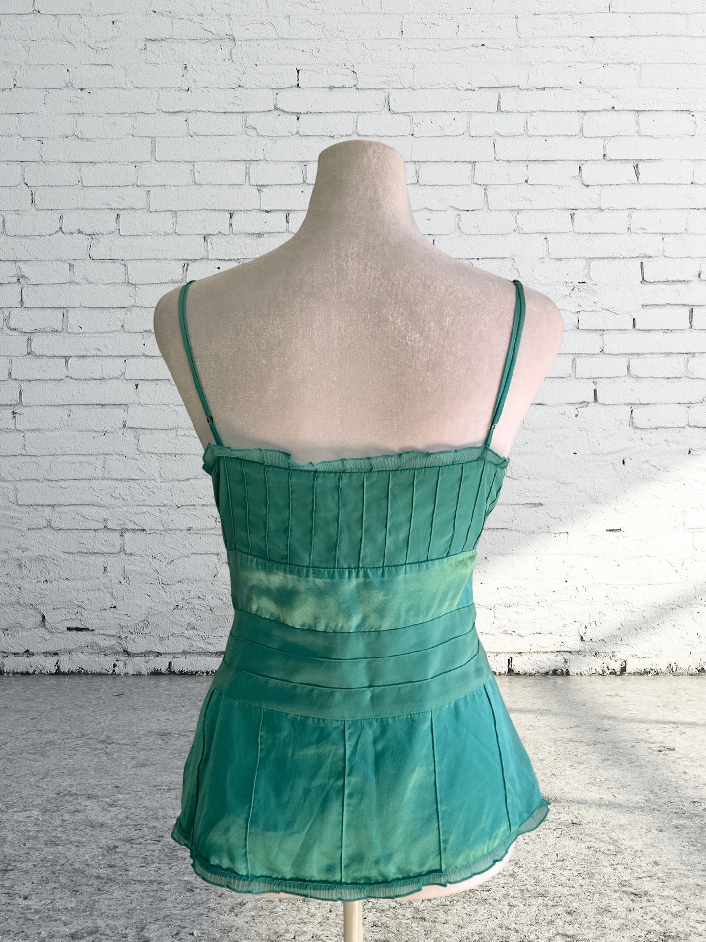 Y2K 2000s Banana Republic Tank Top