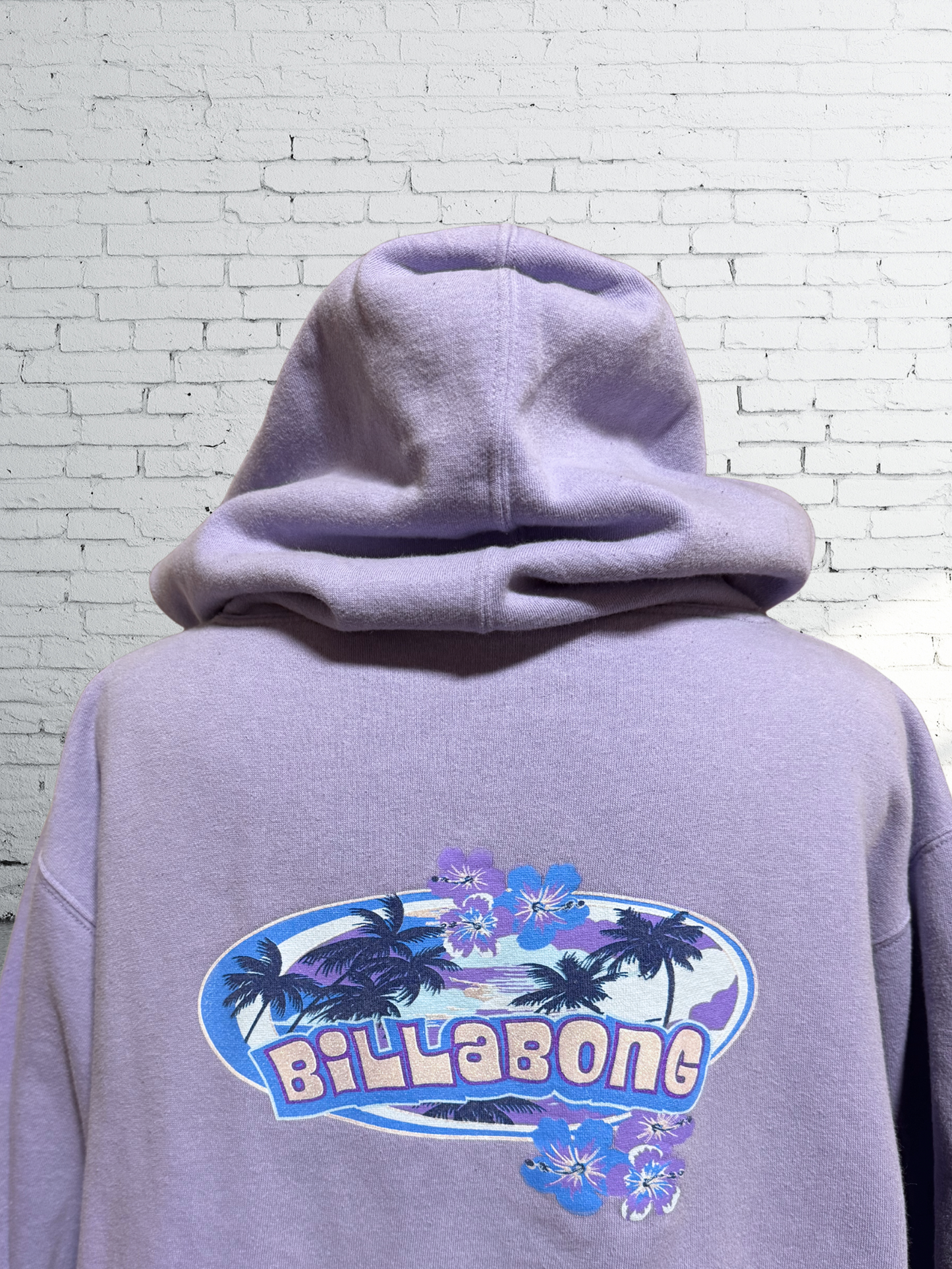 Vintage Y2K 2000s Billabong Crewneck