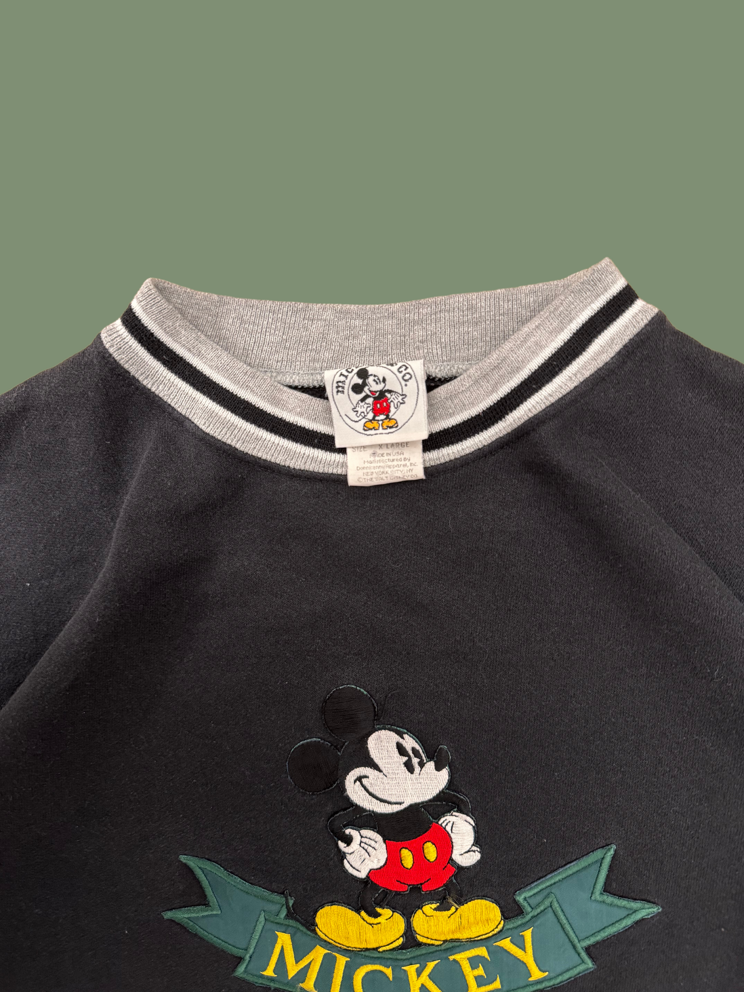 Vintage 90's Disney Mickey Mouse Crewneck
